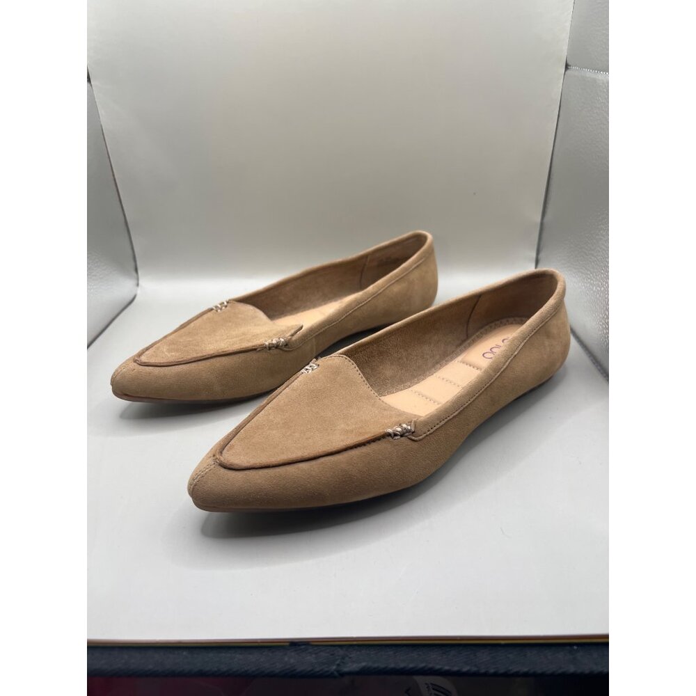Me Too Womens Tan Leather Pointed-Toe Flats Size 9M